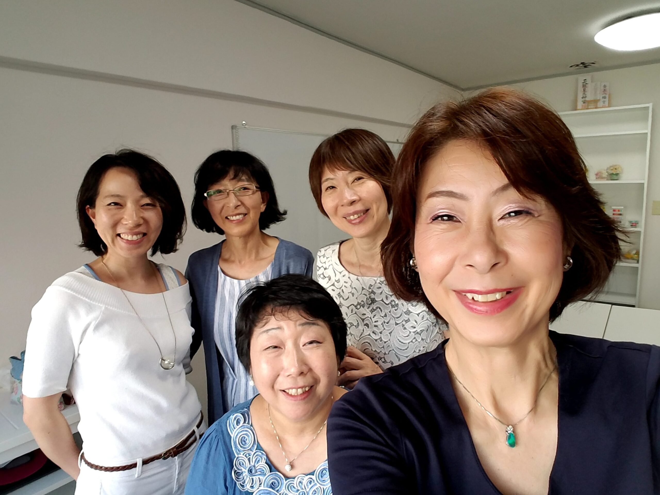 渋谷サロンで開催＜1 day体験＞【折り紙のバラ】折るごとに心が整う バラ折り教室